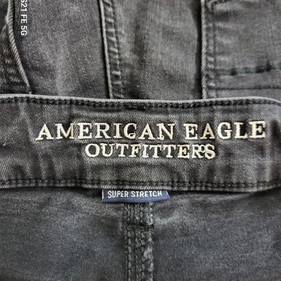 AEO Black Distressed Hi-Rise Shortie Short Size 8 - Picture 3 of 5